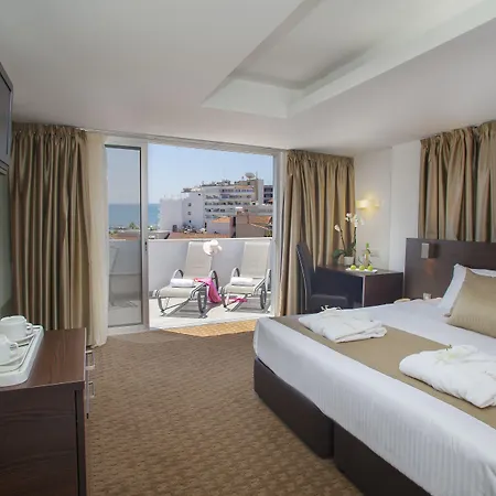 Amorgos Boutique לרנקה