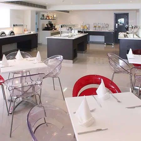 Ibis Styles Larnaca Hotel 2*