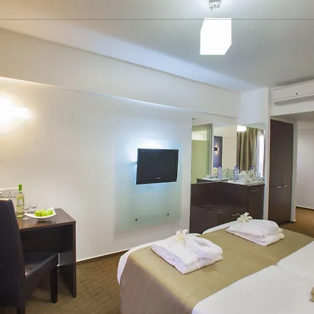 Ibis Styles Larnaca Hotel 2*