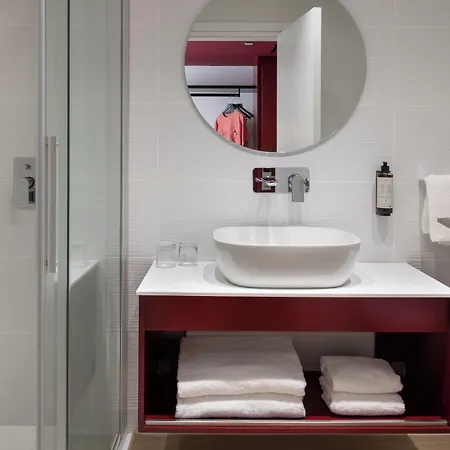Ibis Styles 3*