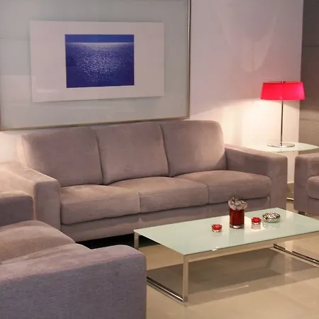 Ibis Styles Larnaca 2*