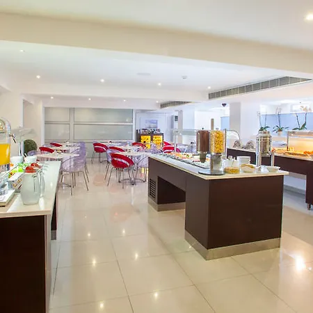 Otel Amorgos Boutique Larnaca